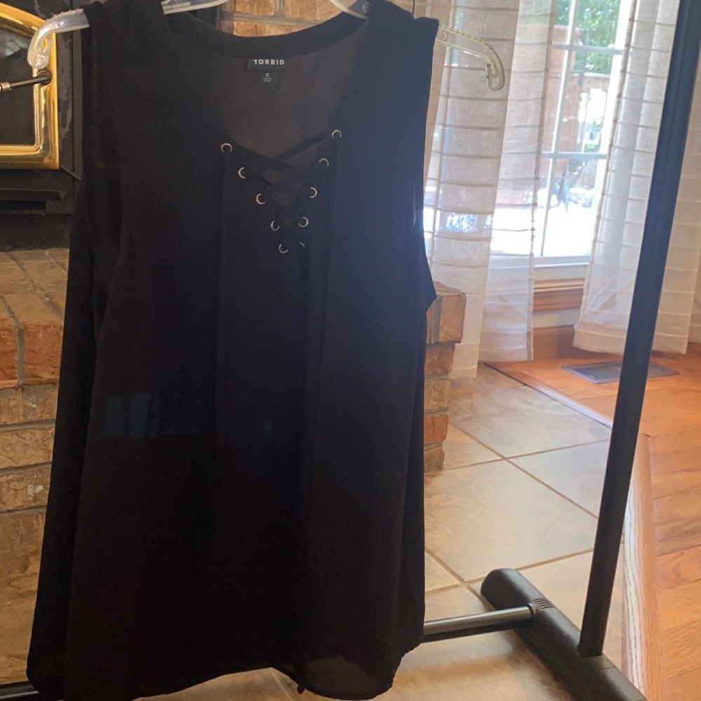 Black tie Torrid tank